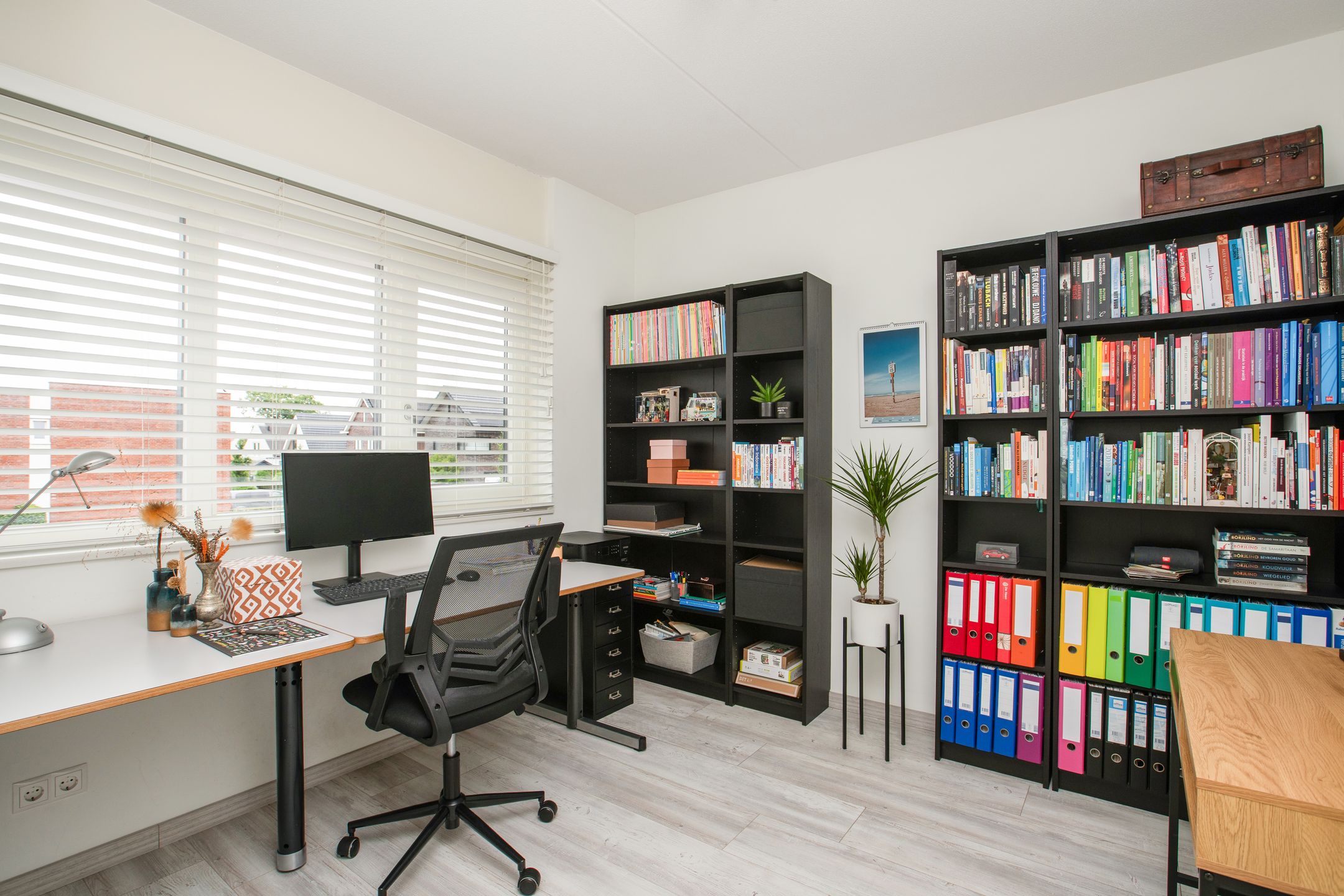 Foto 12 van Schoenmaker 19