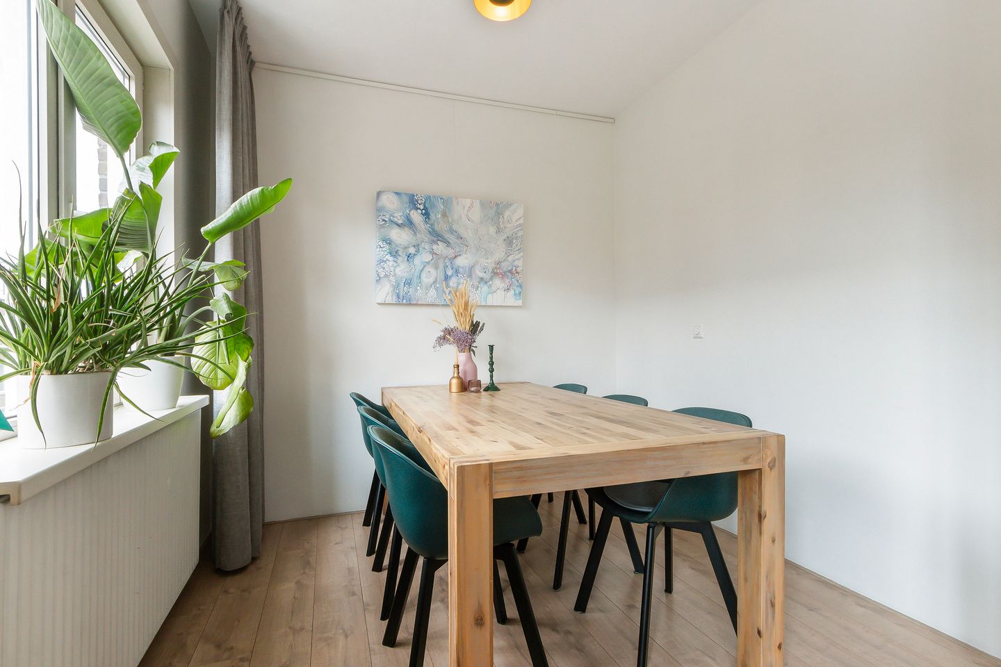 Photo 10 of Jonker Fransstraat 96-D