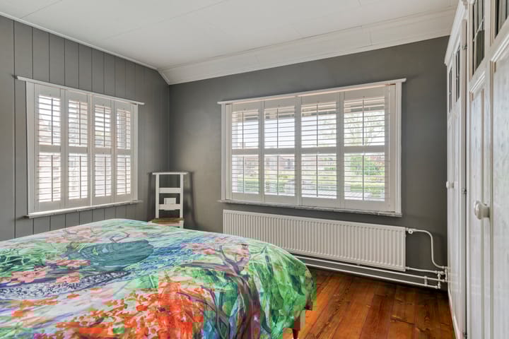 Photo 18 of Oudlandstraat 2