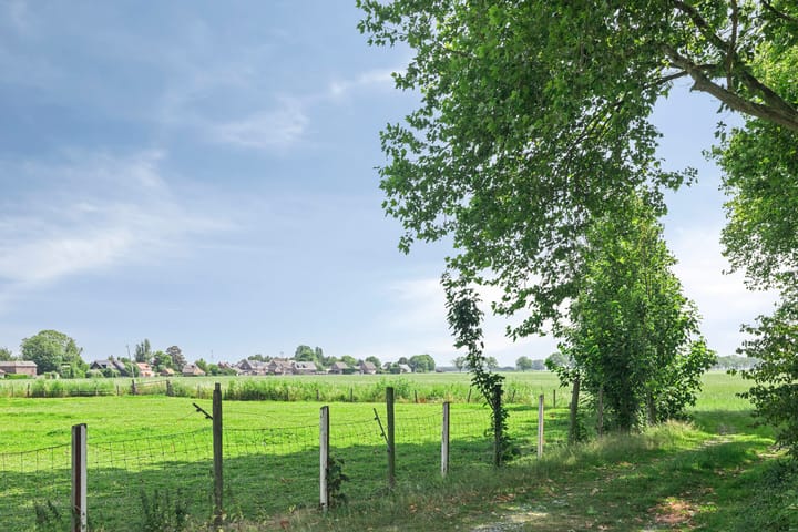 Photo 32 of Oudlandstraat 2