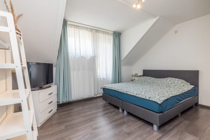 Foto 17 van Hendrik van Veldekestraat 56