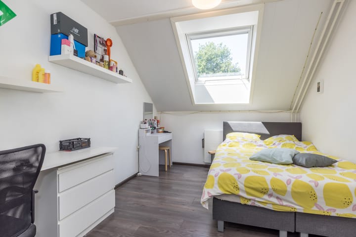 Foto 21 van Hendrik van Veldekestraat 56