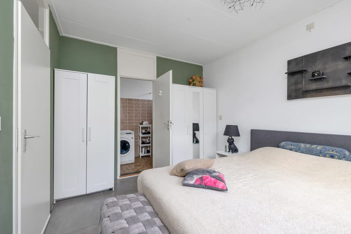 Foto 26 van Winkelwaard 422