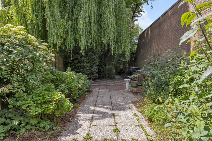 Foto 29 van Winkelwaard 422