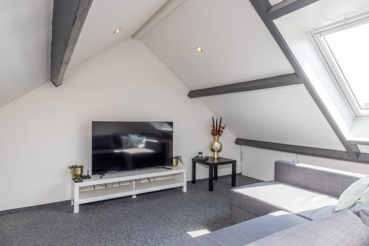 Foto 25 van Hendrik van Veldekestraat 56