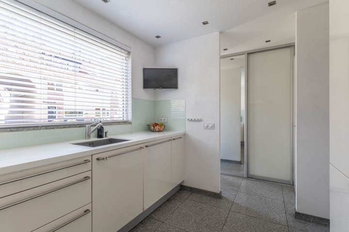 Foto 10 van Monnickendamstraat 54