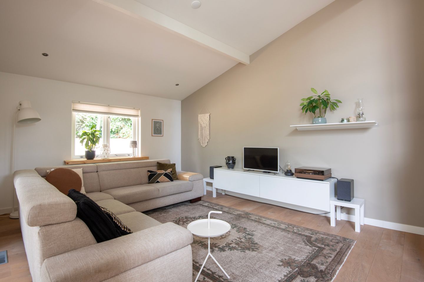 Foto 10 van Harderwijkerweg 165