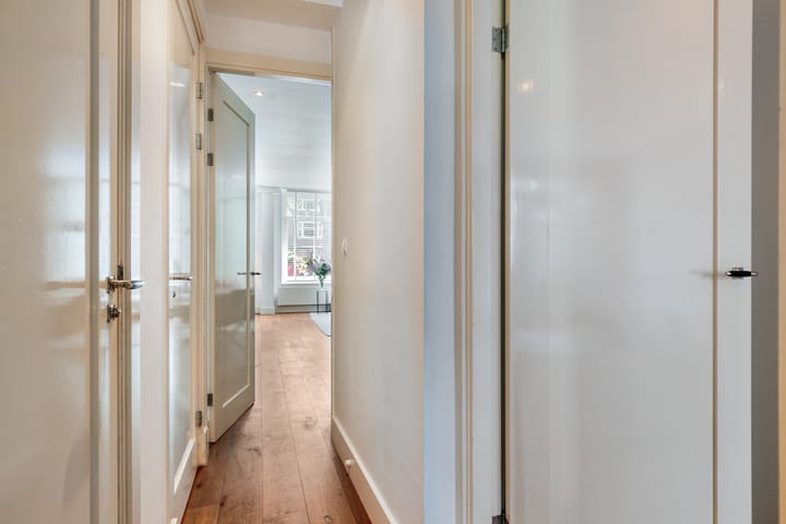 Foto 17 van Van Tuyll van Serooskerkenweg 78-H