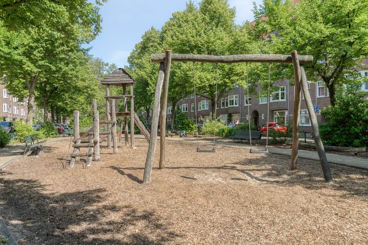 Foto 40 van Van Tuyll van Serooskerkenweg 78-H