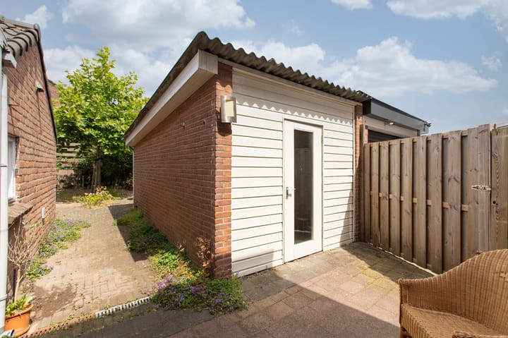 Foto 31 van Dahliastraat 13