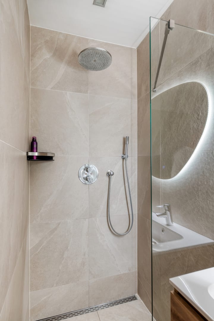 Foto 26 van Van Tuyll van Serooskerkenweg 78-H