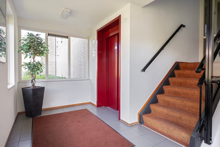 Foto 11 van Tartinistraat 63