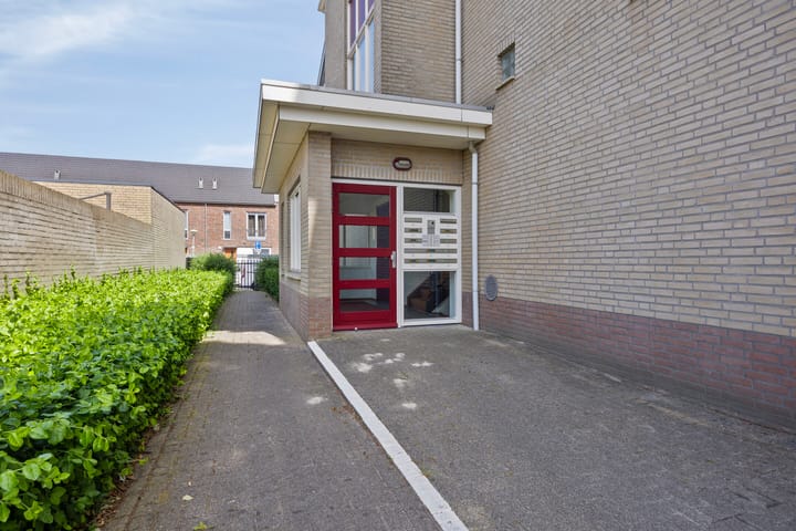 Foto 9 van Tartinistraat 63