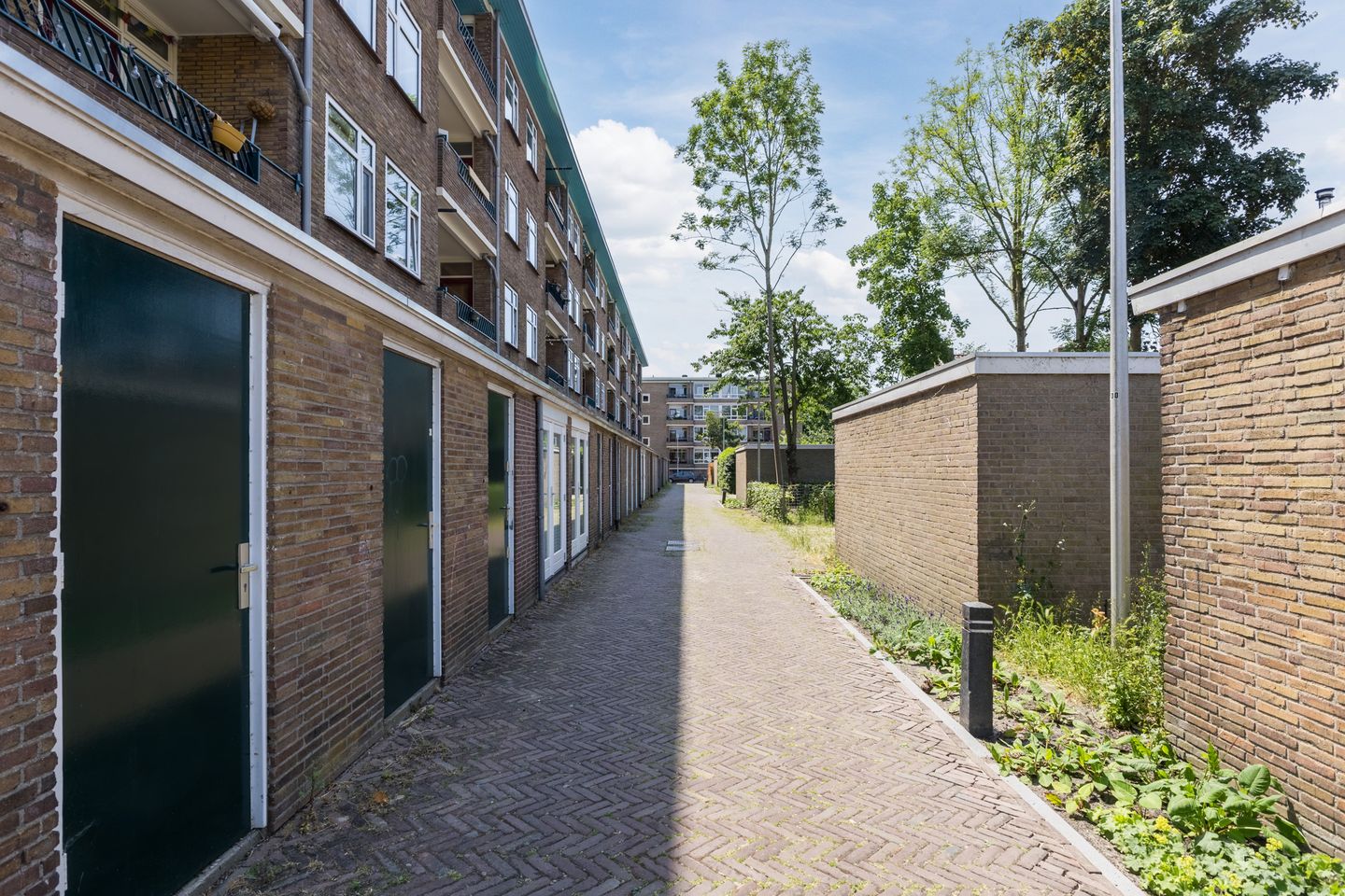 Photo 40 of Ruygenhoeklaan 3-2