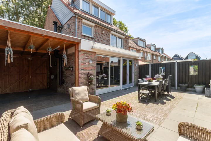 Foto 22 van Ds. J.A. Visserstraat 11