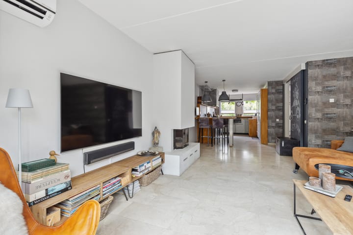 Foto 26 van Schijfkamille 9