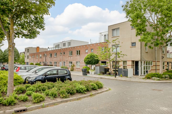 Foto 48 van Willemijn Posthumustuin 8