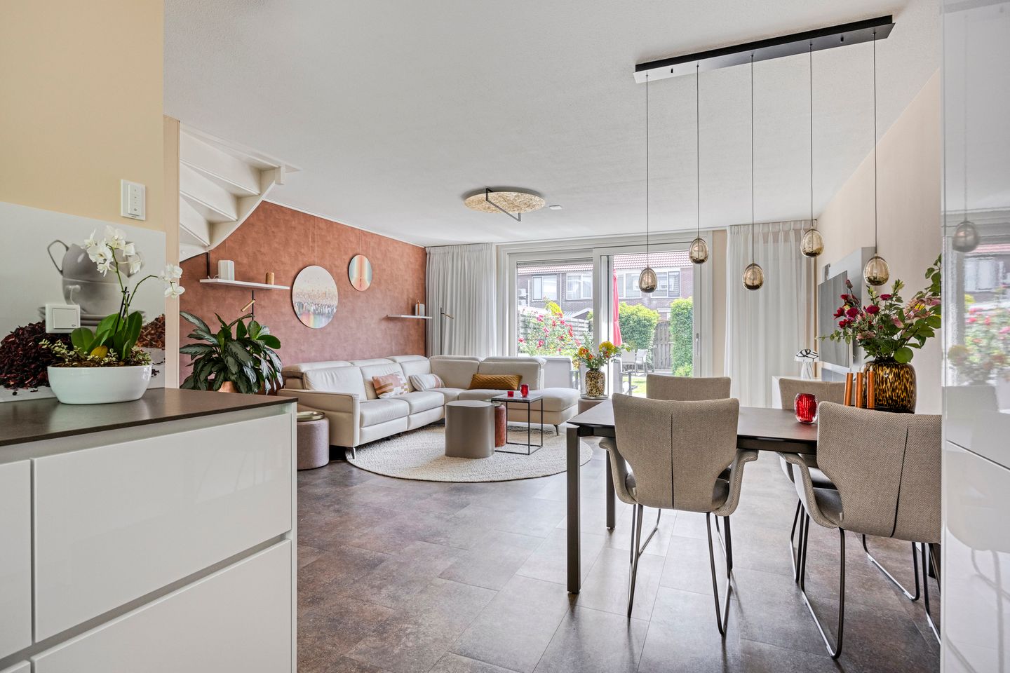 Photo 19 of Basisveenstraat 47