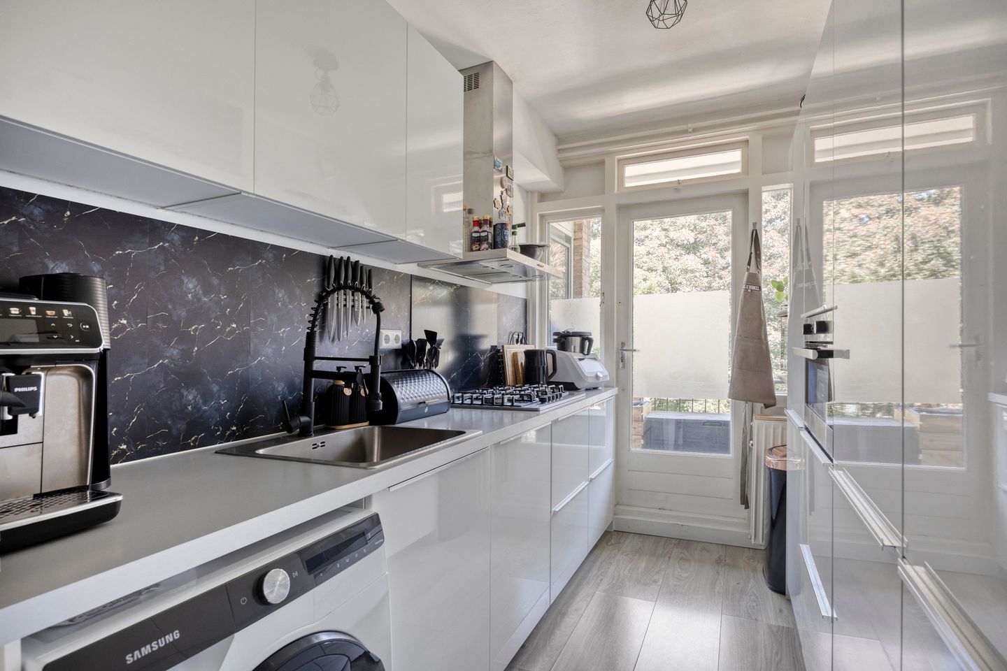 Foto 10 van Ambonstraat 82