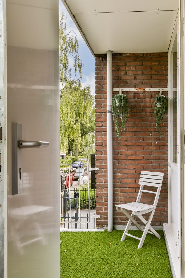 Photo 15 of Prof. Lorentzlaan 11