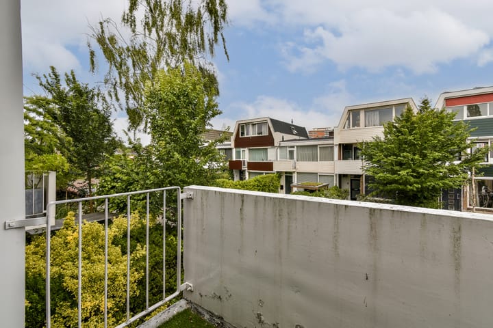 Photo 16 of Prof. Lorentzlaan 11