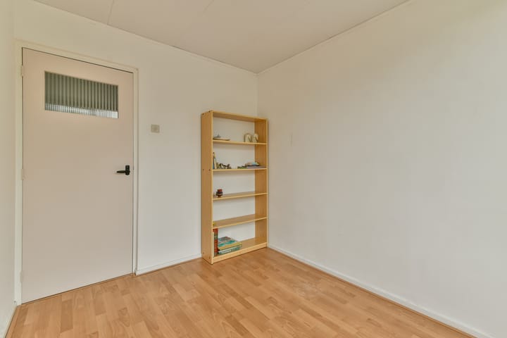 Photo 19 of Prof. Lorentzlaan 11