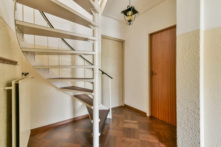 Photo 26 of Prof. Lorentzlaan 11