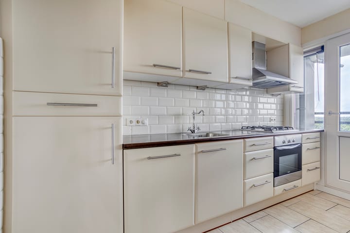 Foto 15 van Vanekerstraat 235