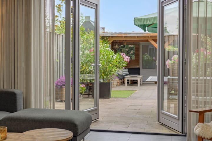 Foto 7 van Ranonkel 21