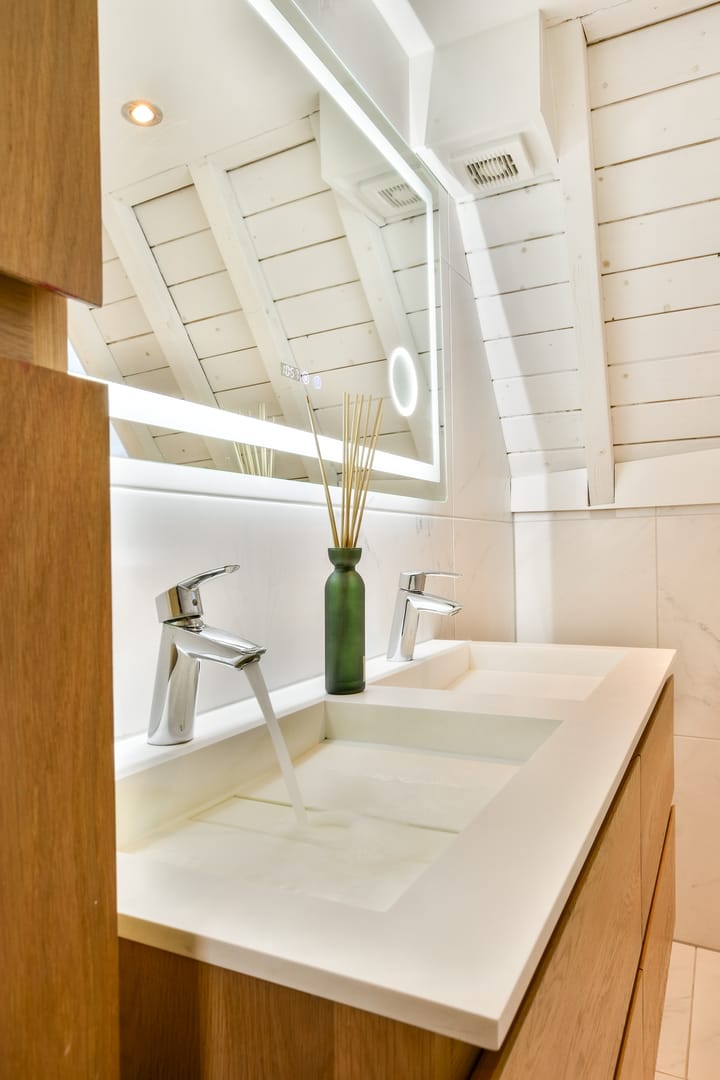 Foto 18 van Warmoesstraat 34-B