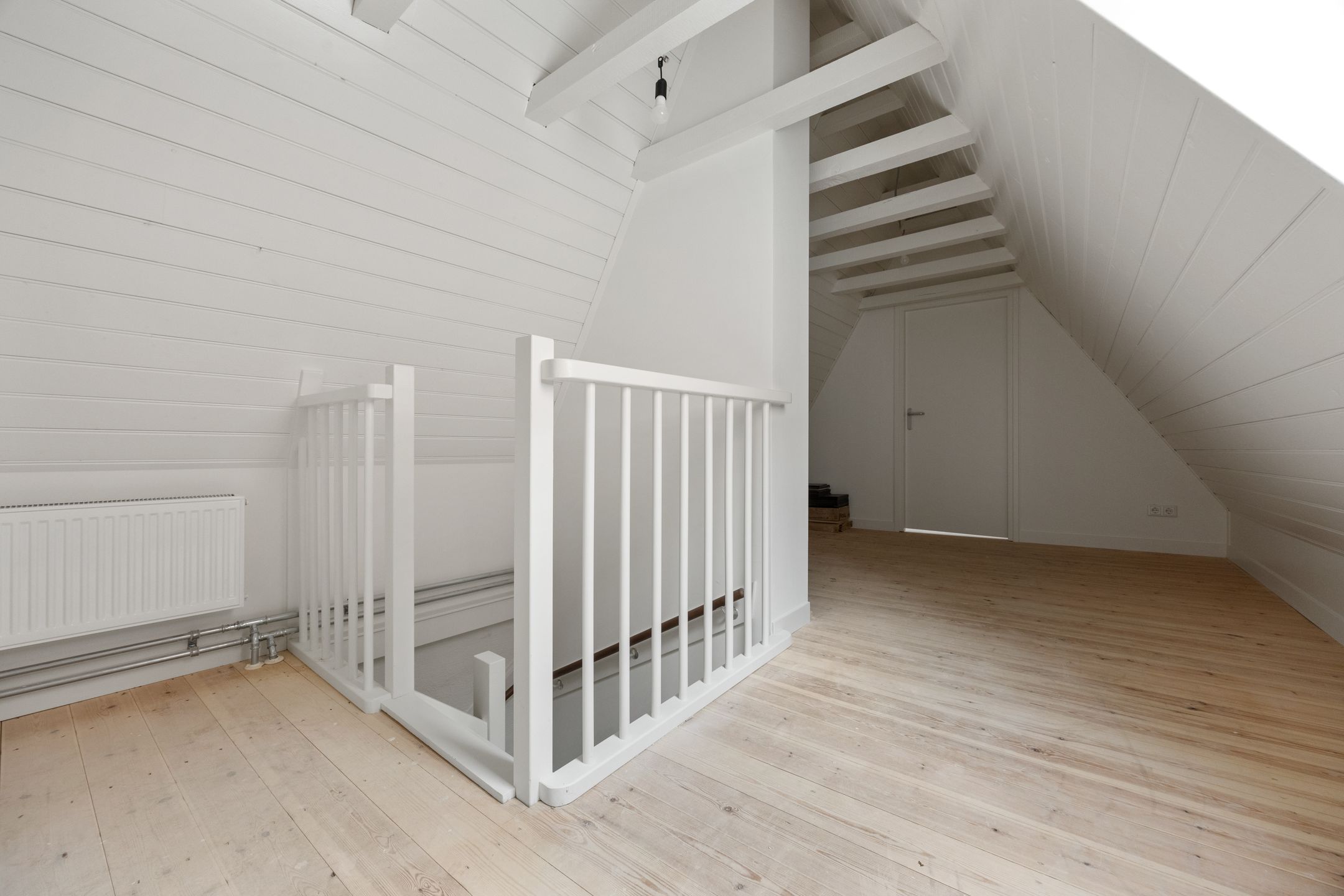 Foto 33 van Waalkade 13