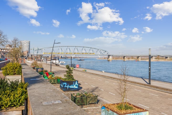 Photo 38 of Waalkade 13