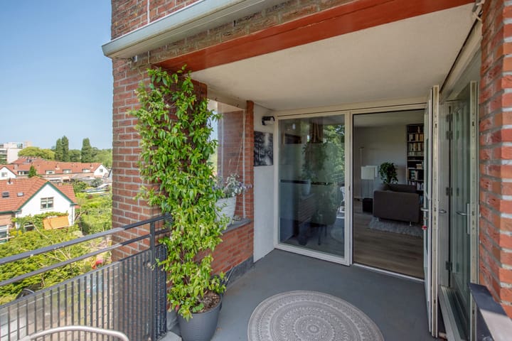 Photo 8 of J.S. Bachlaan 159