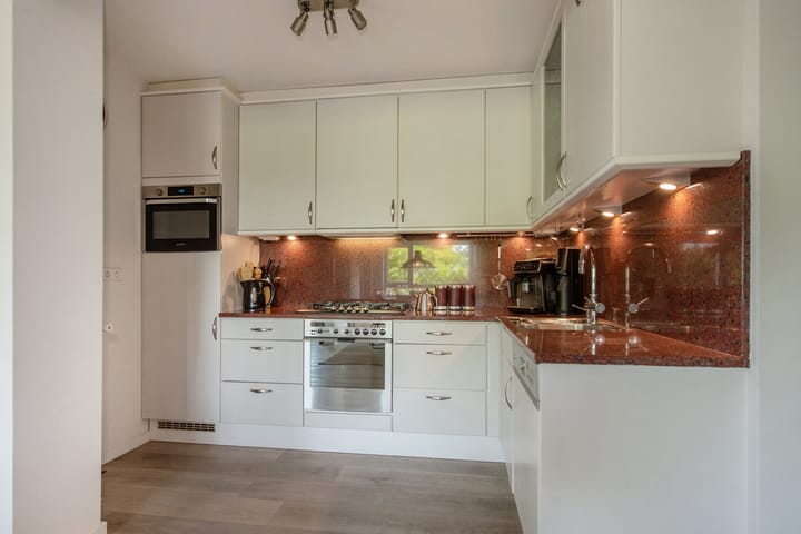 Photo 12 of J.S. Bachlaan 159