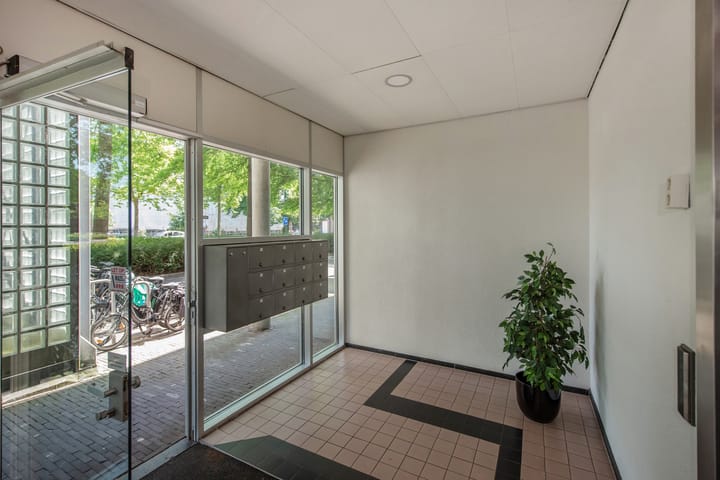 Photo 30 of J.S. Bachlaan 159