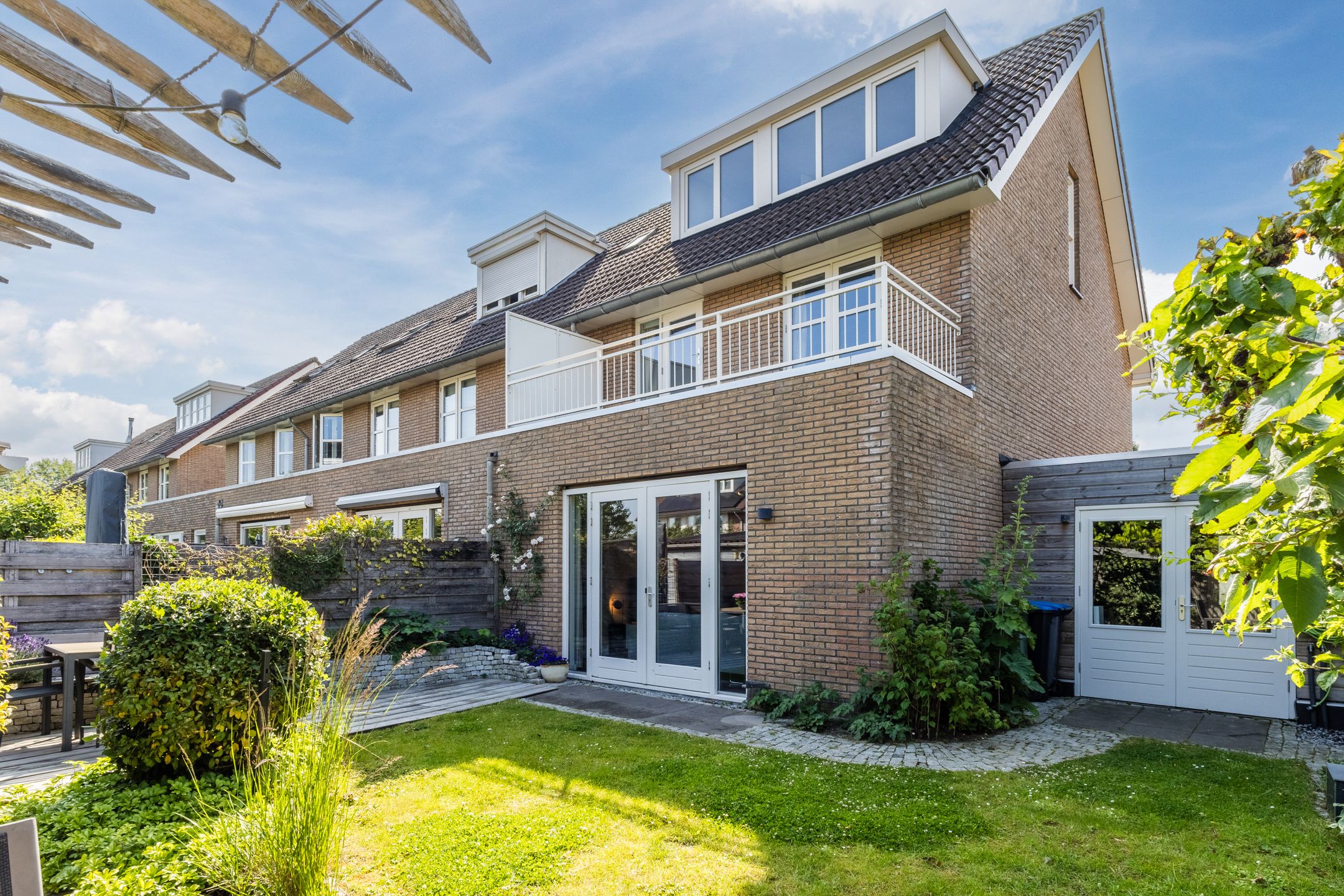 Foto 12 van Claustrum 71