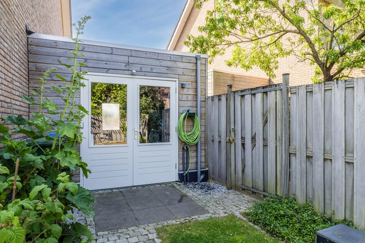 Foto 15 van Claustrum 71