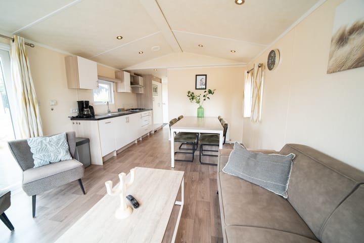 Photo 9 of Parkweg 2-825