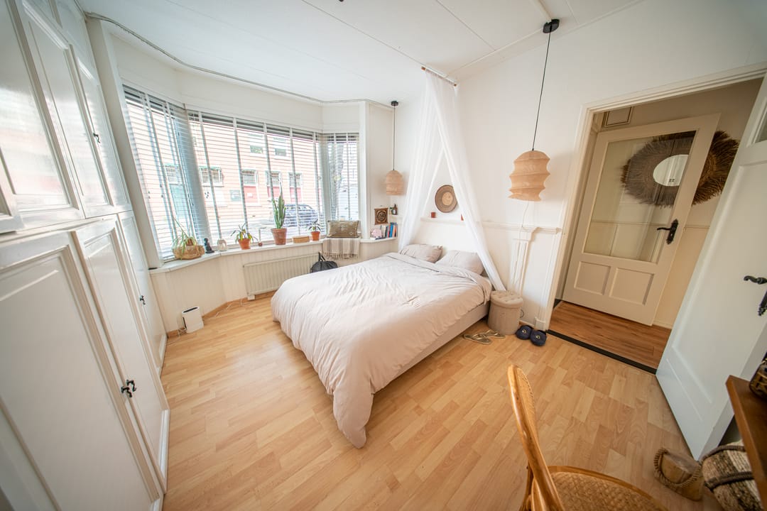 Photo 8 of Prins Hendrikstraat 192-B
