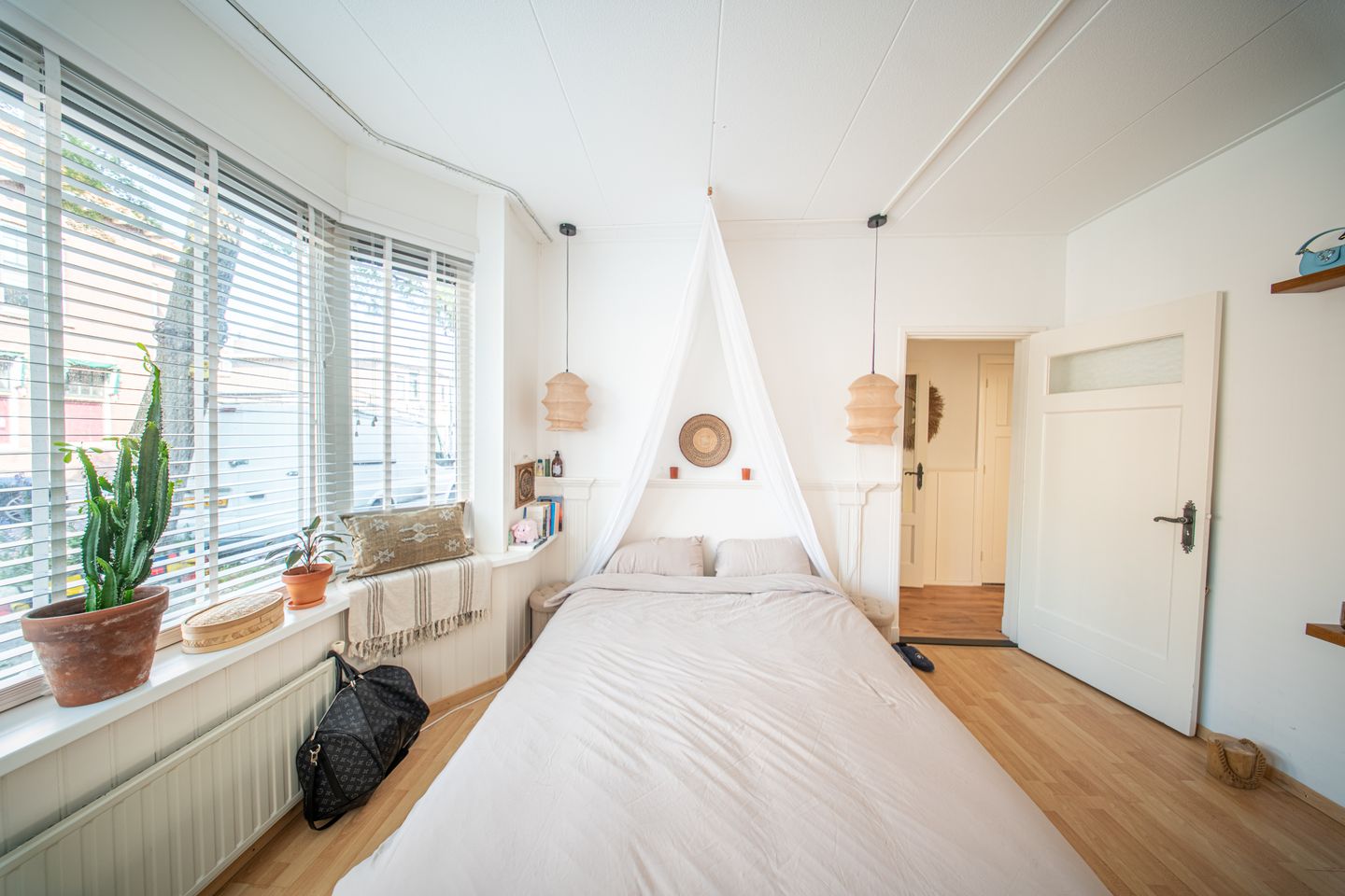 Photo 10 of Prins Hendrikstraat 192-B