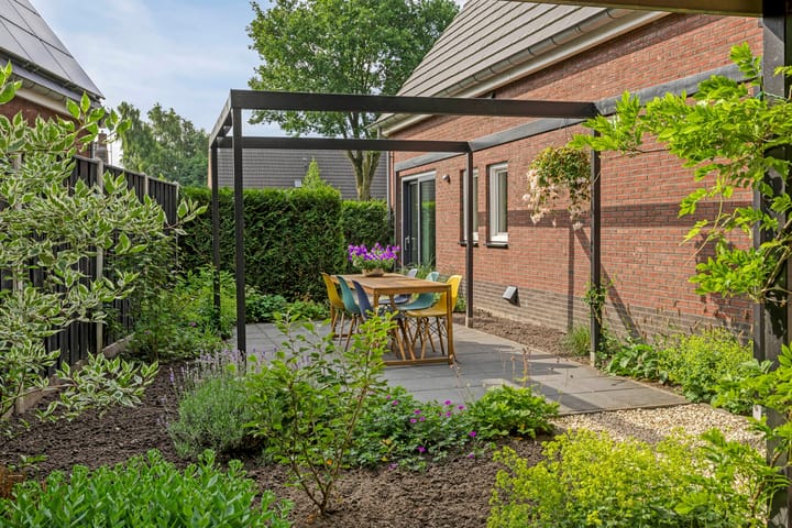 Foto 33 van Zandvoorterweg 15