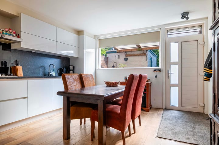 Foto 12 van Ruys de Beerenbrouckstraat 25