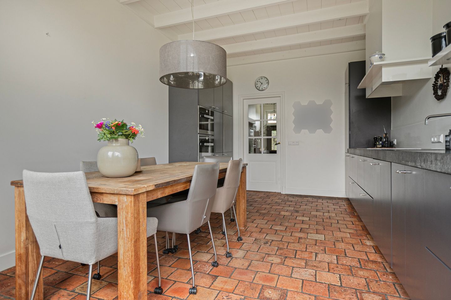 Photo 14 of Achtersloot 35