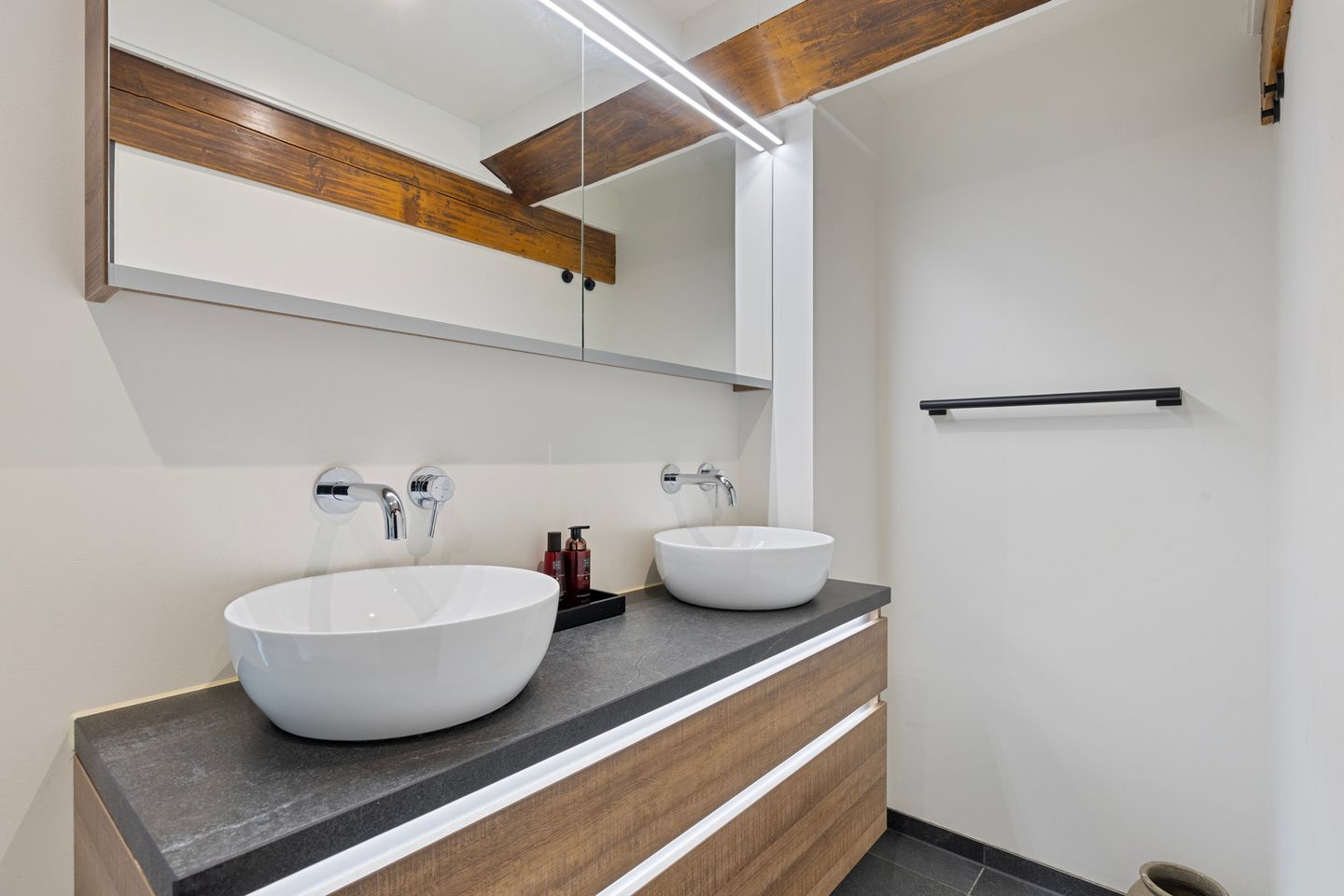 Photo 40 of Achtersloot 35