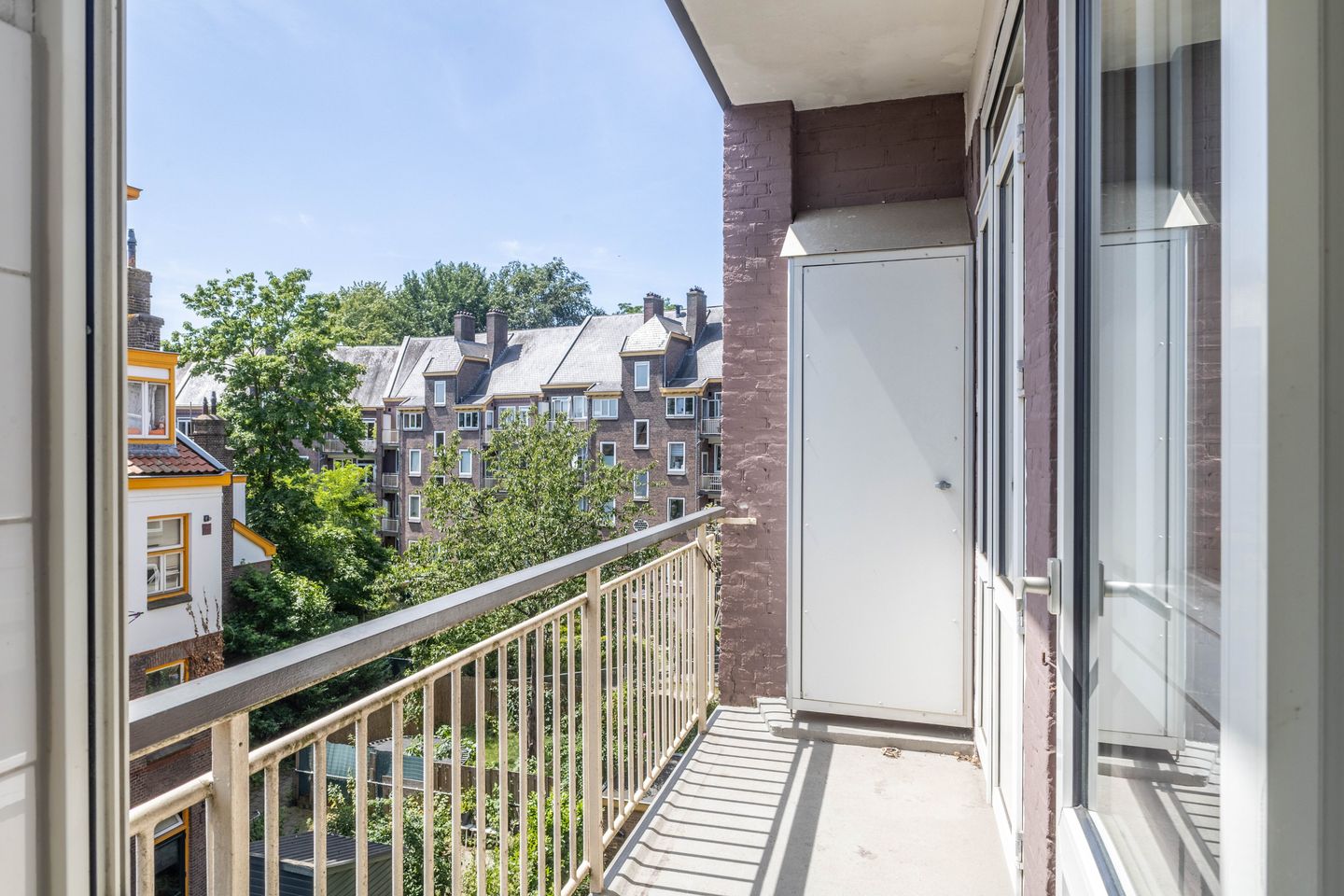 Photo 4 of Spaarndammerdijk 272