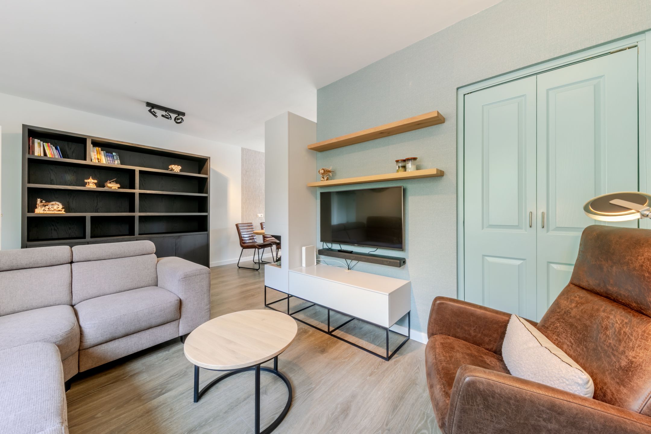 Foto 9 van Mezenhof 6