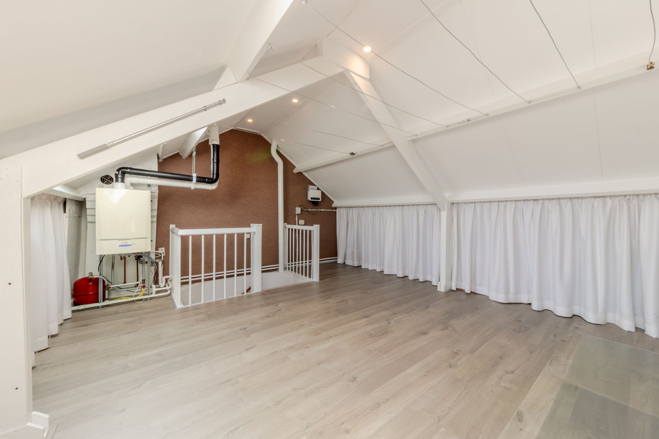 Foto 30 van Mezenhof 6