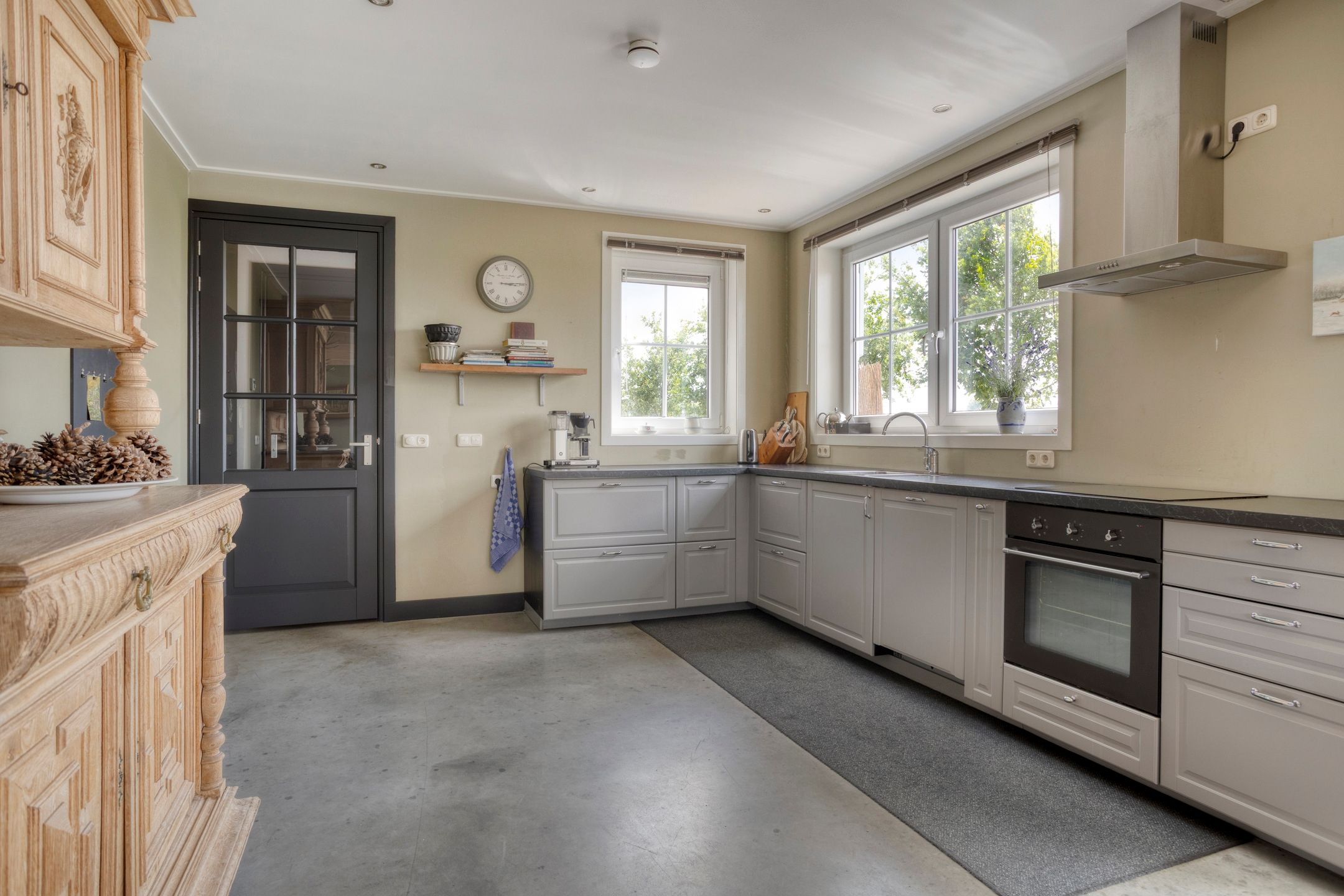 Photo 12 of Otterpad 1