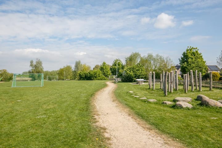 Foto 50 van Korenbloemstraat 81