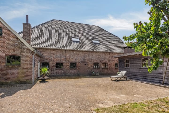 Foto 85 van Hoogsestraat 1